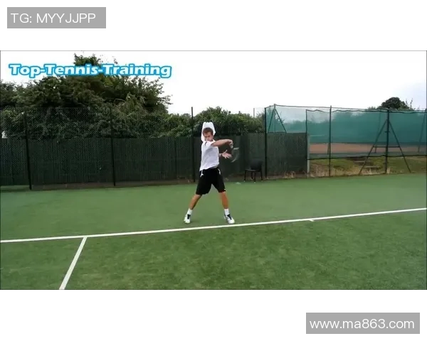 提升网球技术的关键技巧与训练方法助你轻松突破瓶颈成为高手 提升网球技术的关键技巧与训练方法助你轻松突破瓶颈成为高手