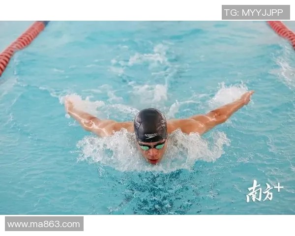 蝶泳训练中的核心身体素质要求与提升方法分析 蝶泳训练中的核心身体素质要求与提升方法分析