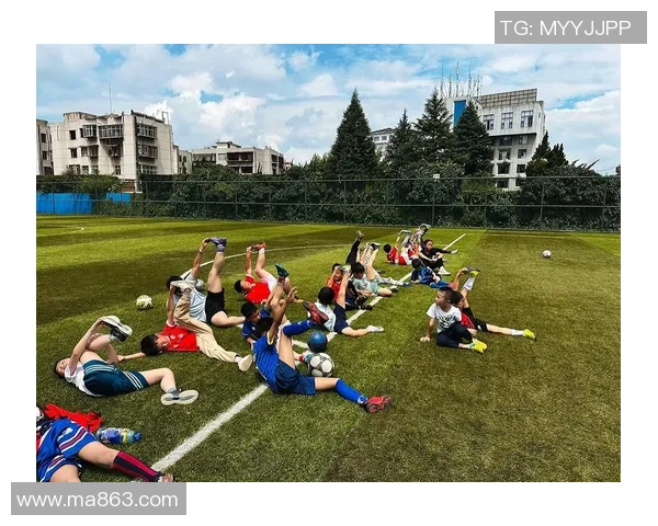 沙佩科迎战巴拉纳周一强强对决期待精彩比赛展现足球魅力